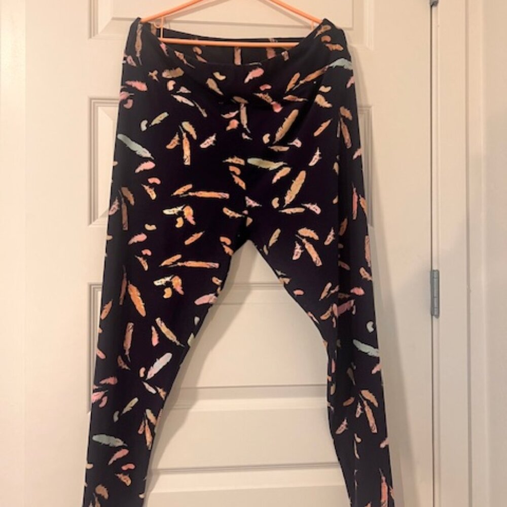 LuLaRoe leggings size T/C